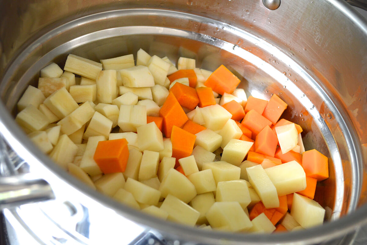 Butternut squash and potato being steamed