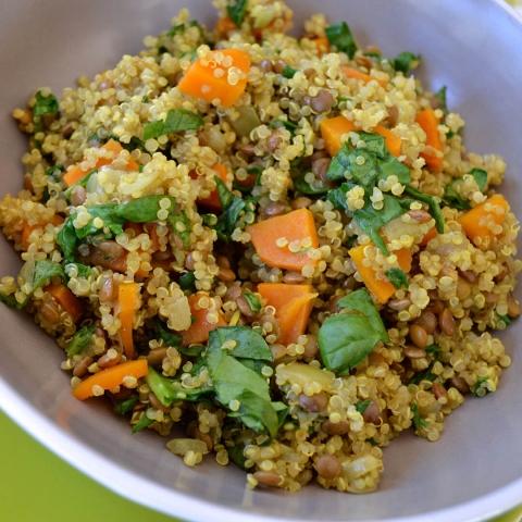Quinoa, Lentil & Veg One Pot