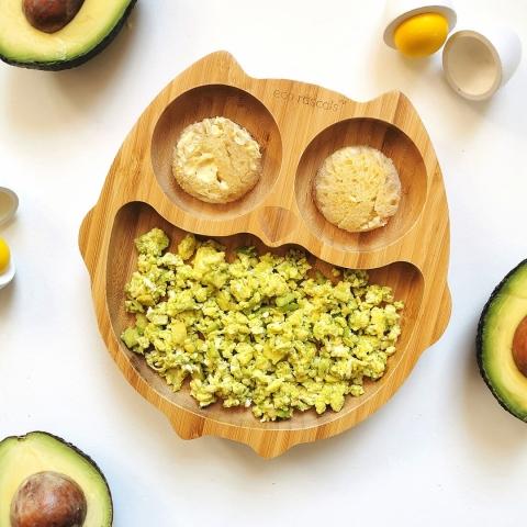 Avocado scrambled eggs